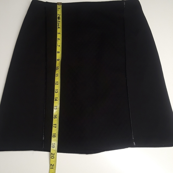 Laundry by Shelli Segal Black Quilted Mini Pencil Skirt 4 - Picture 8 of 9